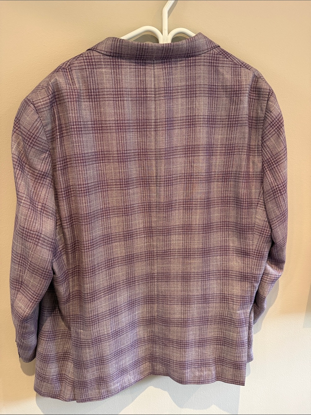 Men's Lavender Plaid Sport Coat Blazer - Picture 5 of 5